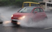 Глиссирование - когда шины не справляются с отводом скапливающейся во время дождя воды.