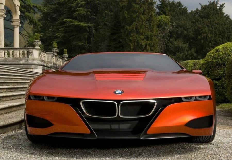 Новинка! В 2016 году готовится увидеть свет новая марка концерна БМВ: спортивный кар BMW M8. 